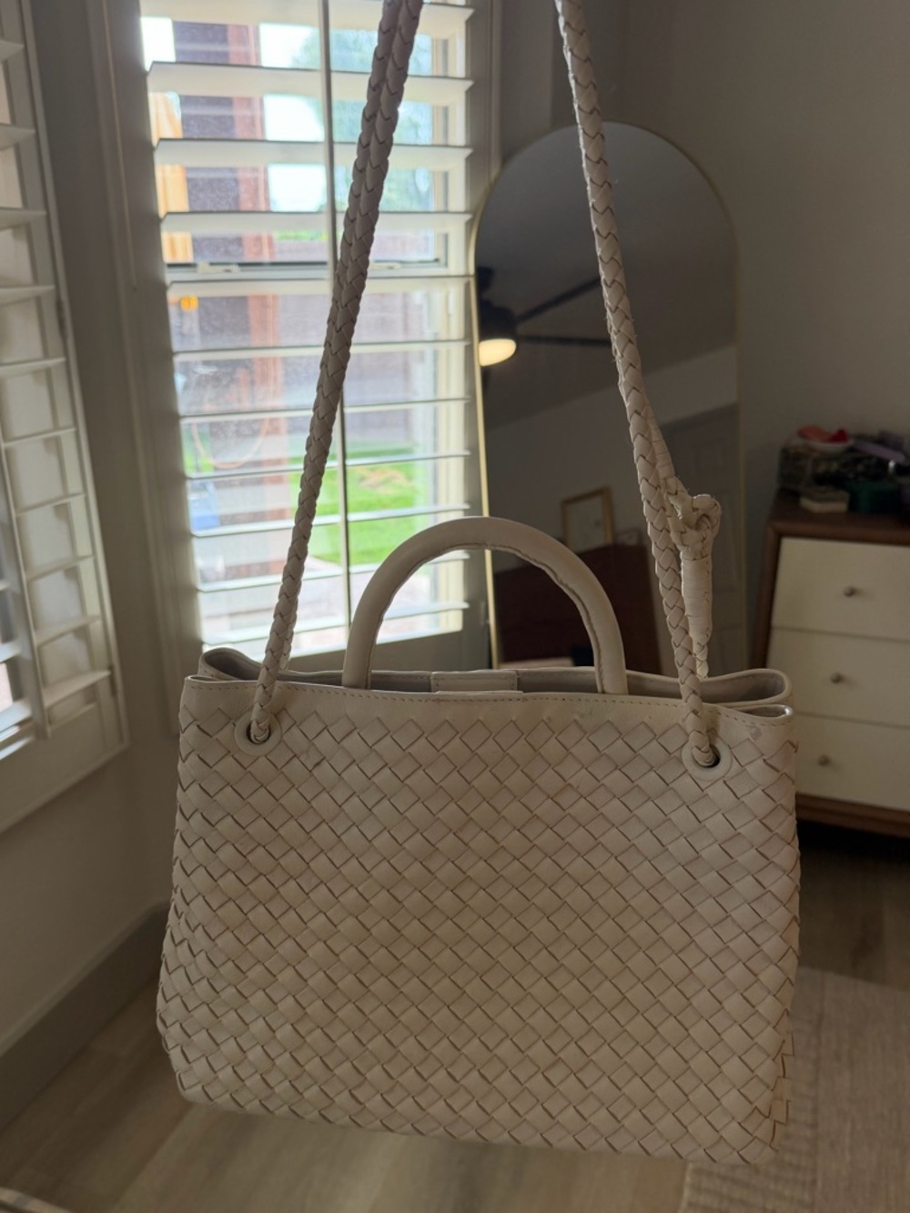 Quince Woven Shoulder Tote in Cream - Picture 2 of 4